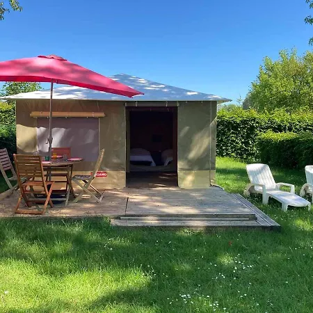 Les Portes Du Perche Campingplatz