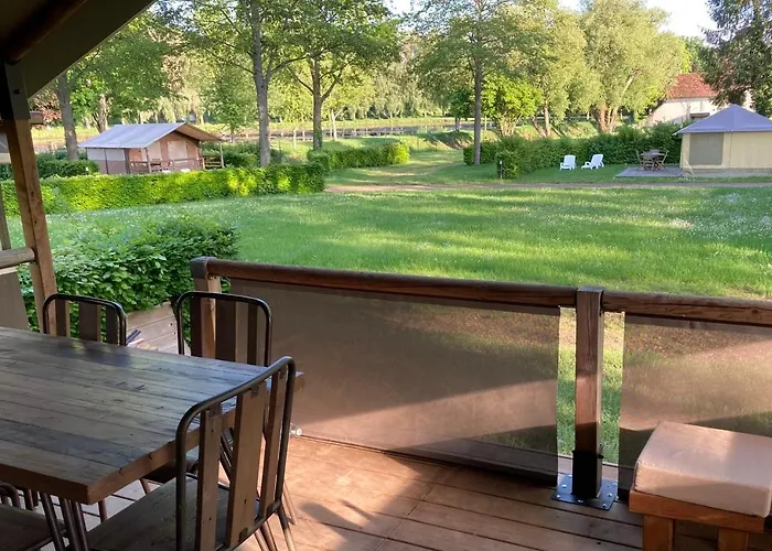 Les Portes Du Perche אתר קמפינג *