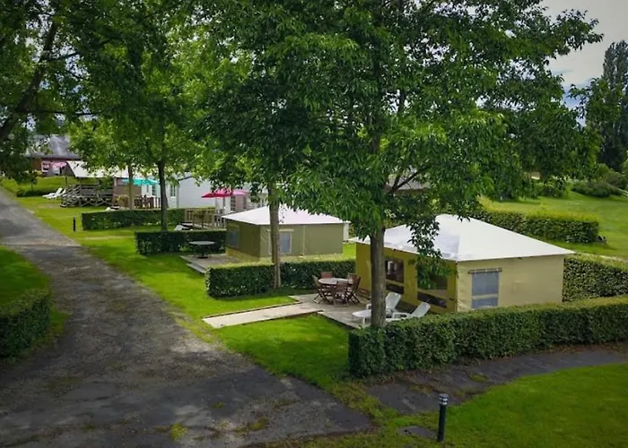 אתר קמפינג Les Portes Du Perche Mamers