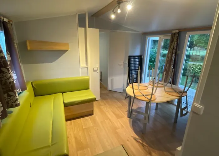 Les Portes Du Perche אתר קמפינג Mamers